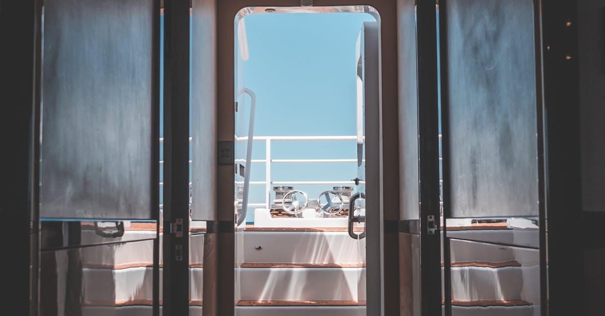 How to attach a railing to a deck?